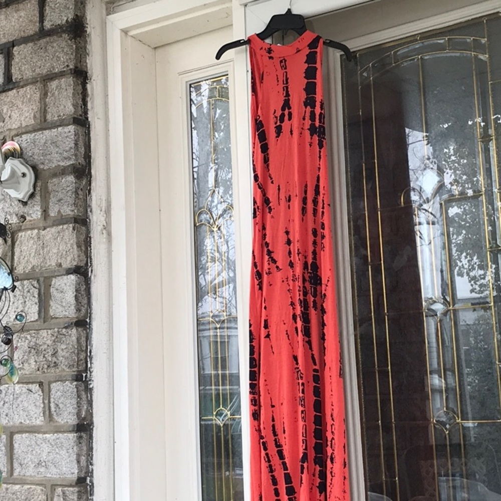 Mod print for the unique you (NWT)